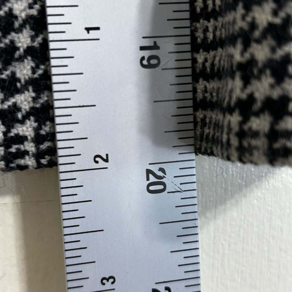 Vintage Breeches Houndstooth Lambswool Mini Skirt Size 10 Gray White Black Skirt - Picture 11 of 12